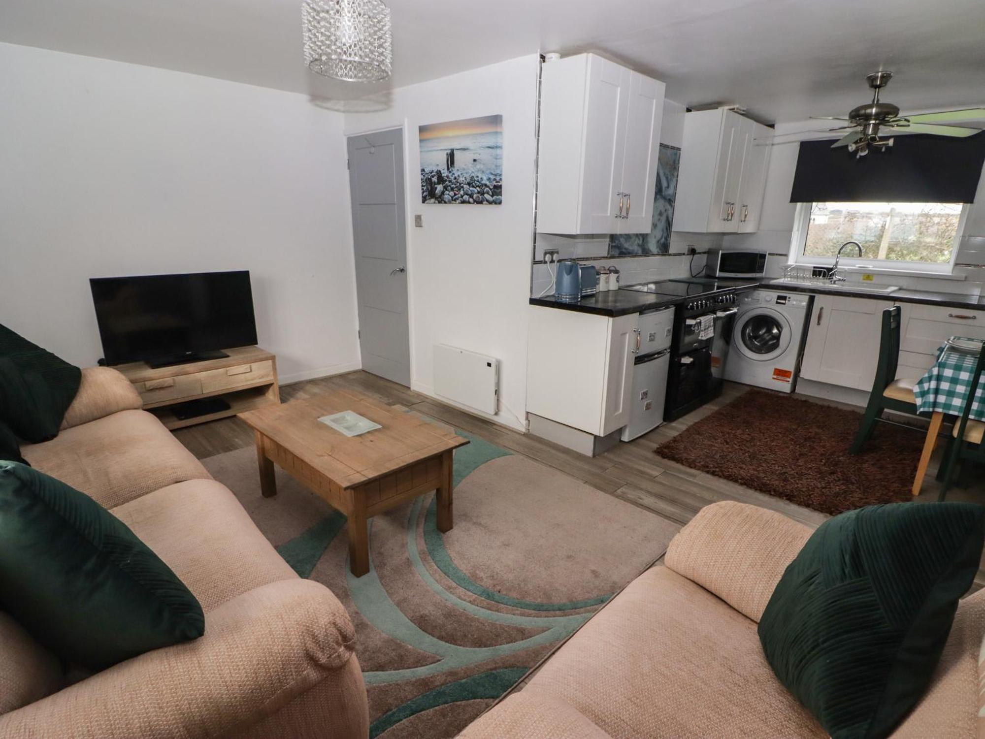 13 Gower Holiday Village Σουόνσι Εξωτερικό φωτογραφία